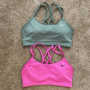 Nike Sports Bra - Set of Two